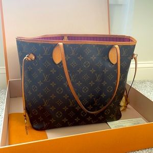 Authentic Louis Vuitton never full MM pivoine